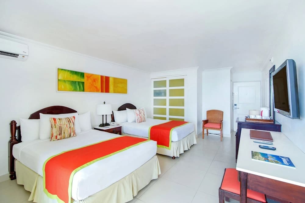 Sunscape Splash Montego Bay All Inclusive