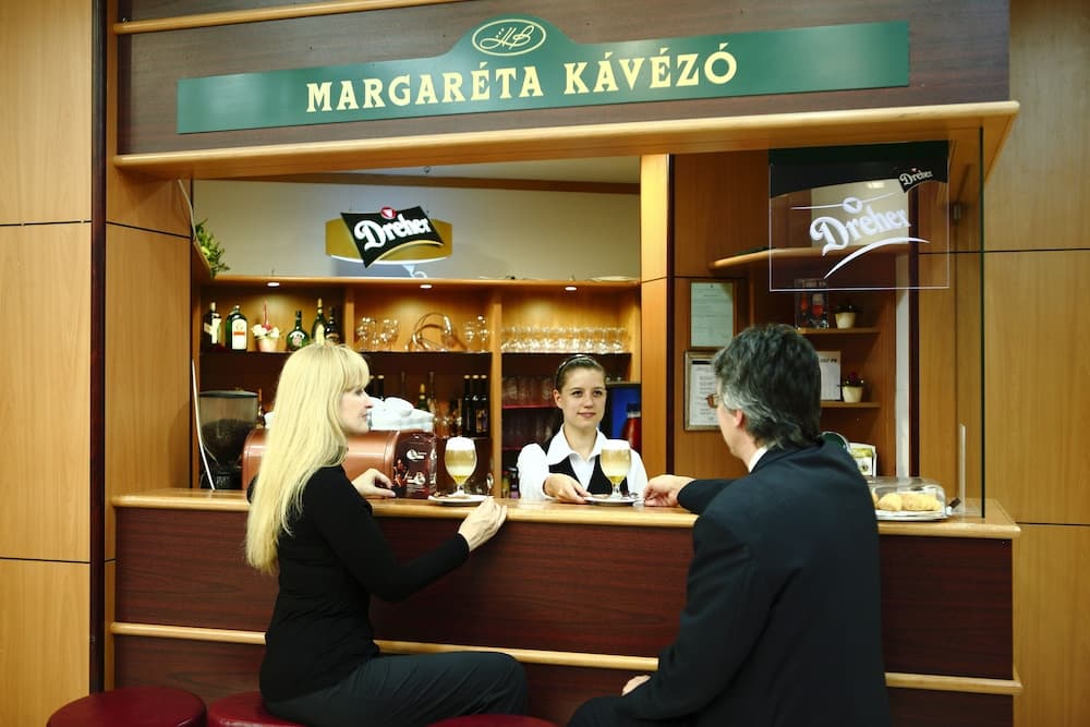 Hotel Benczur