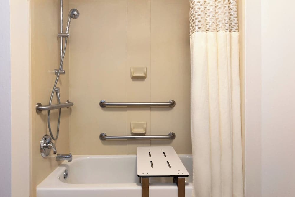 Summit Suites
