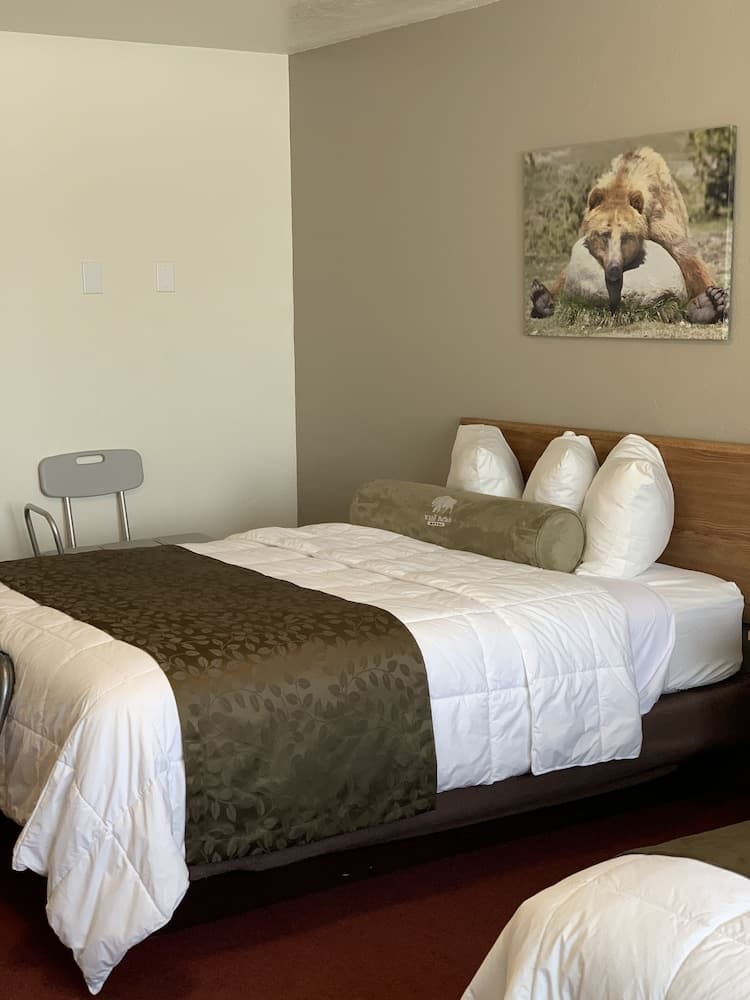 White Buffalo Hotel