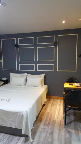 Kaizer Hotel