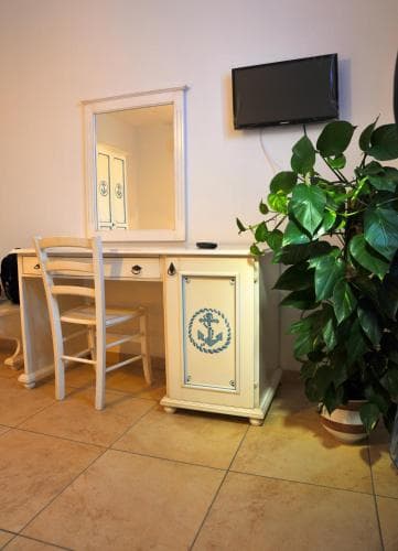 B&B LAncora