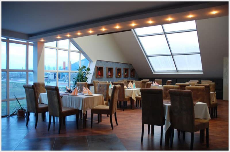 Albes Hotel