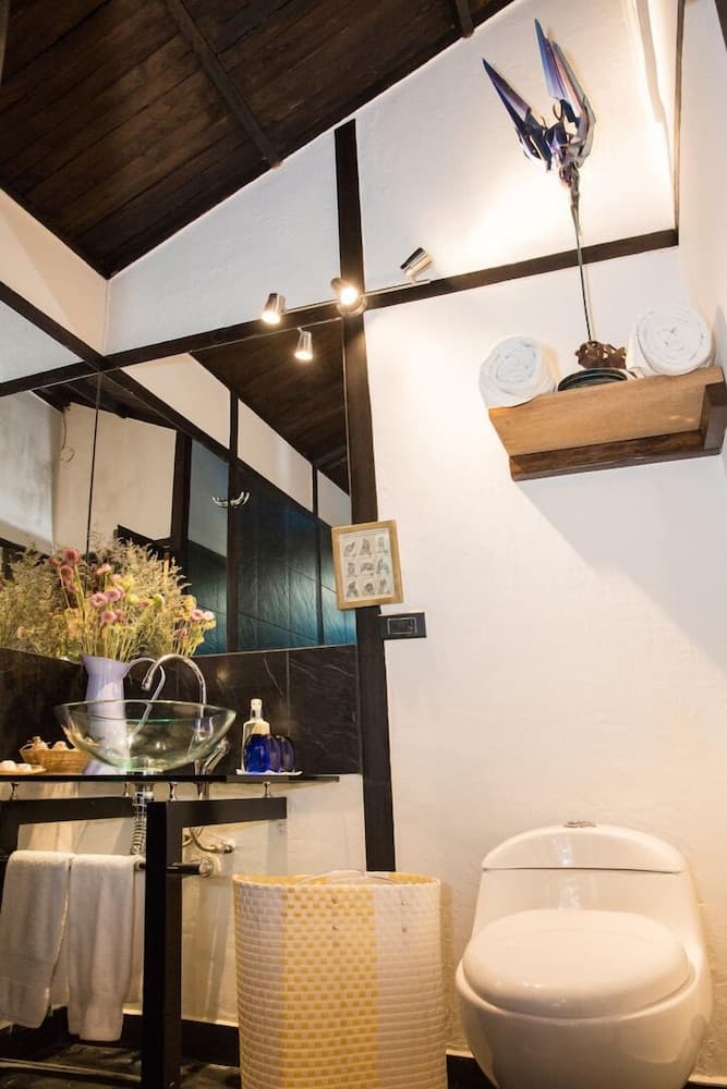 LA COLINA Hotel Cottage