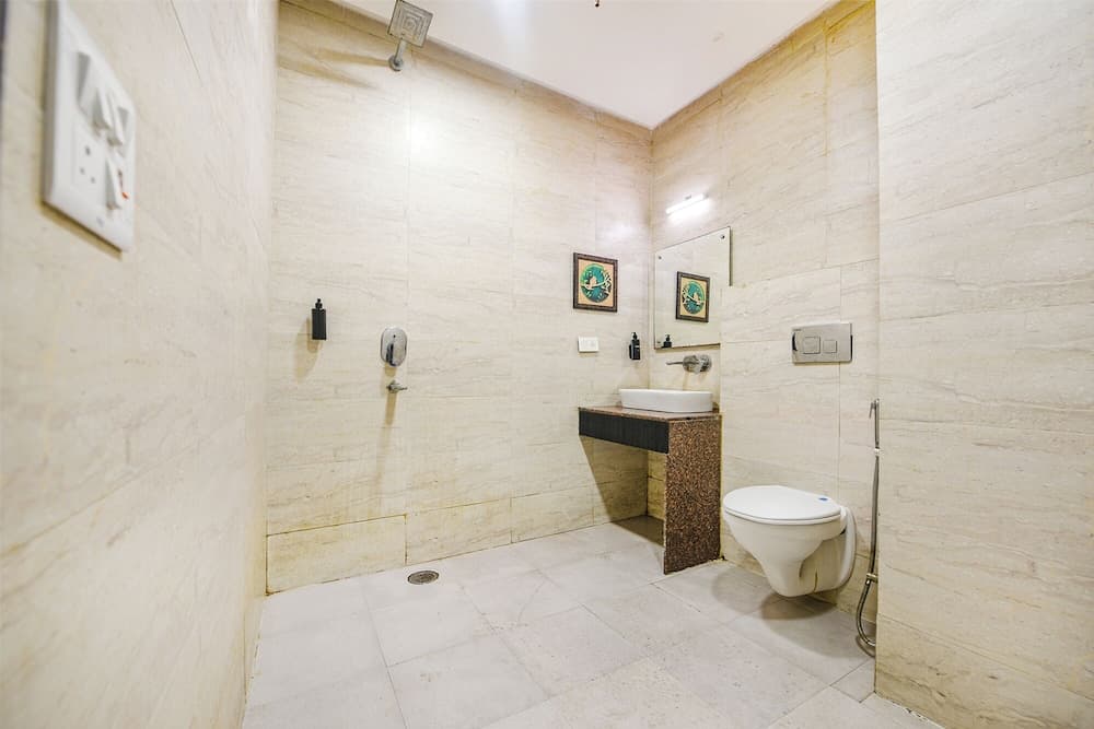Fabhotel Shri Sai Dx