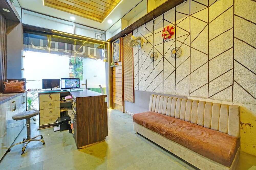 Fabhotel Alexa