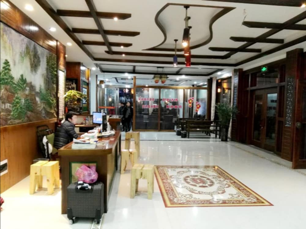 Qijiayi Theme Hostel