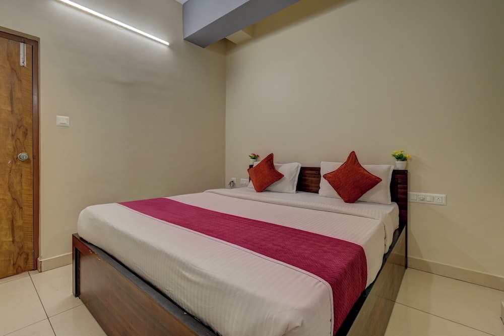 Hotel Light House Comforts - Mysore
