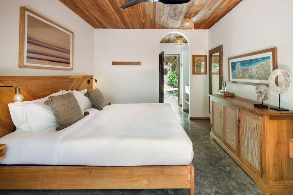 The Nomadic Hotel