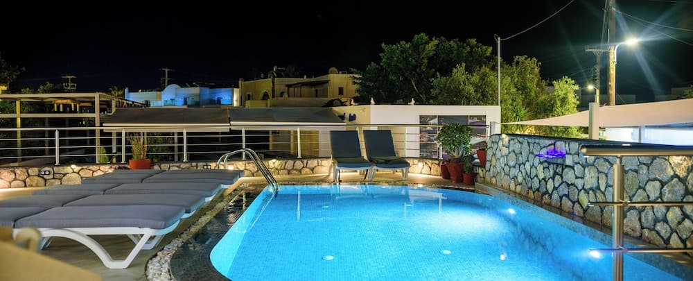 Akis Hotel