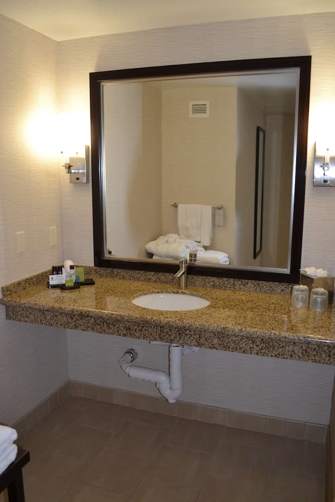 Embassy Suites Palmdale