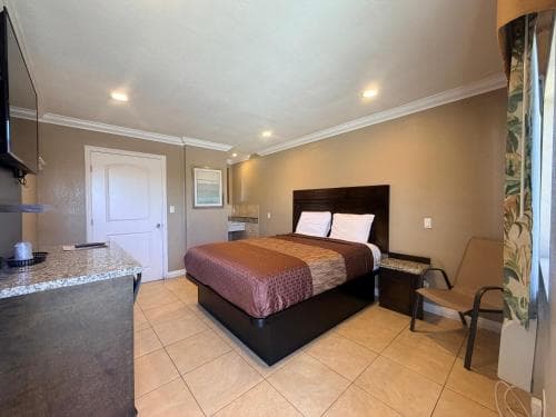 Stallion Motel