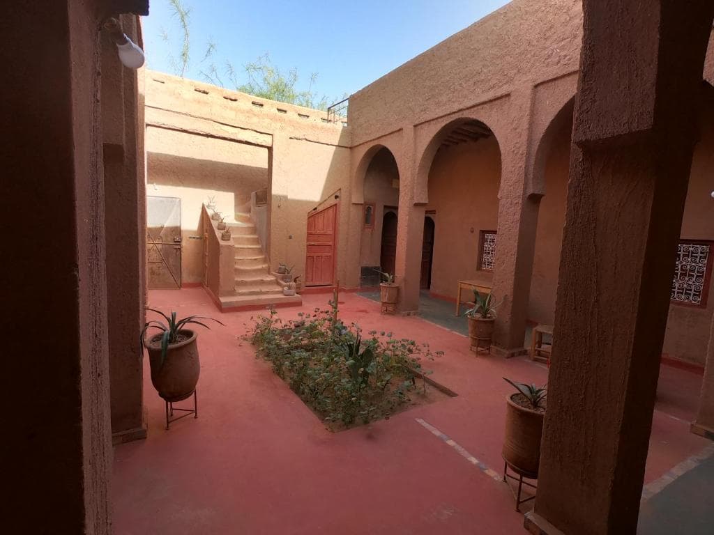 Authentic riad & activities Erg