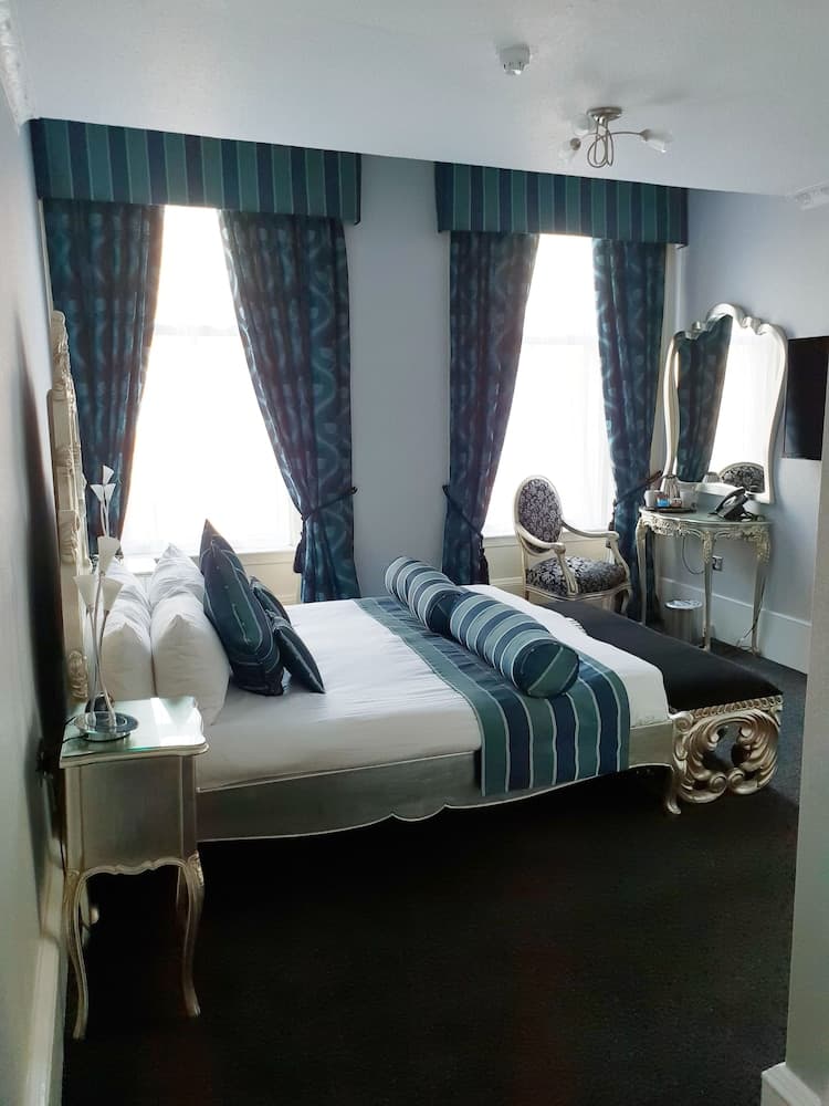Argyll Hotel