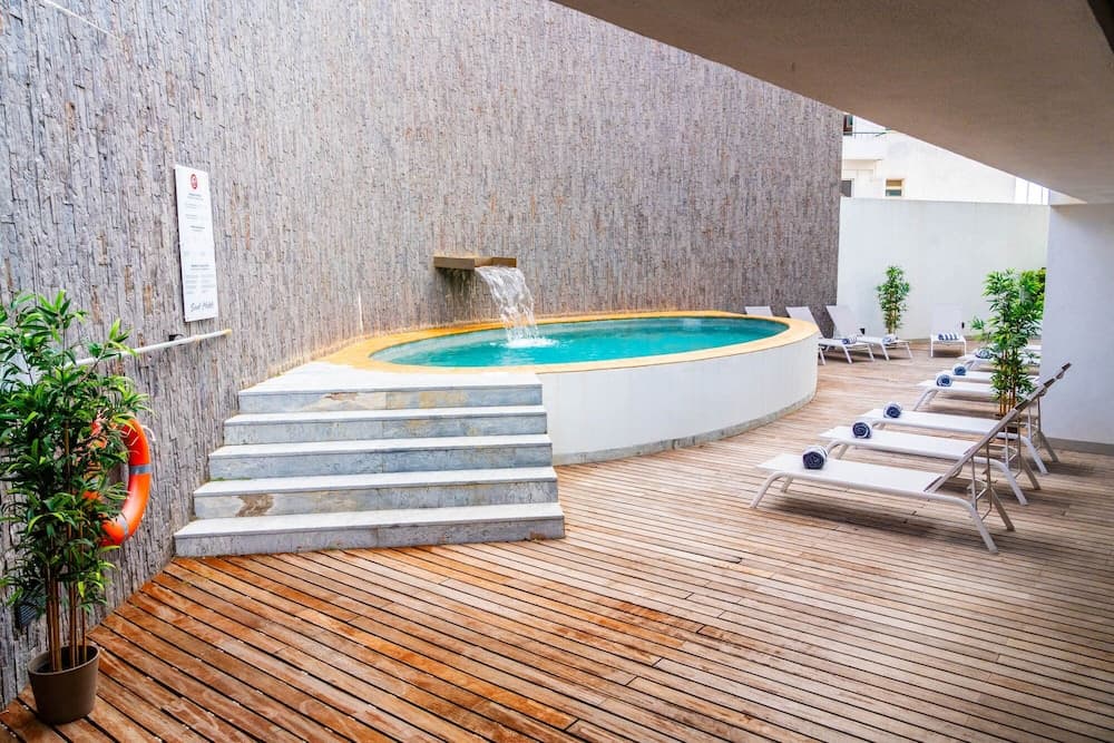 Villa Doris Suites