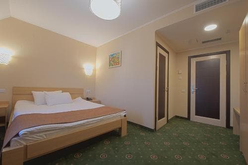 Advenus Hotel