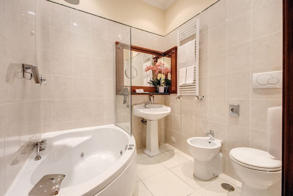 Esedra Inn