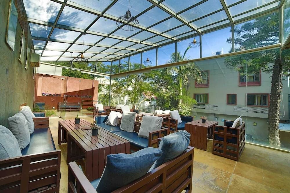 Hotel Marigold