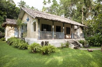 Hempel House