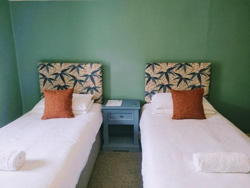 Jacobs Ladder Inn