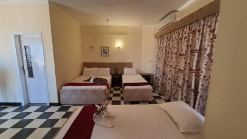Royal City Hotel