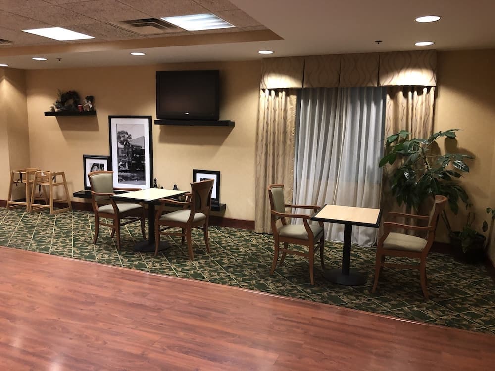 Hampton Inn Sidney