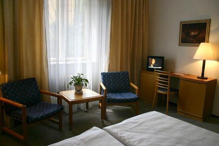 EA Hotel Jasmin
