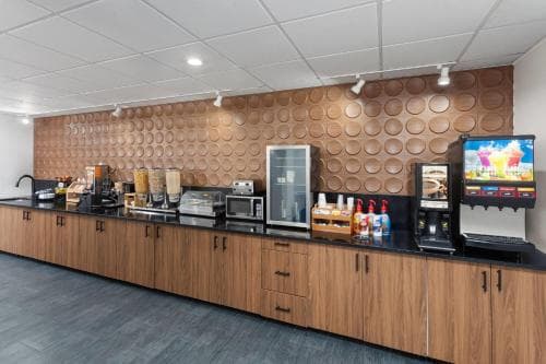 Wingate by Wyndham Sheboygan