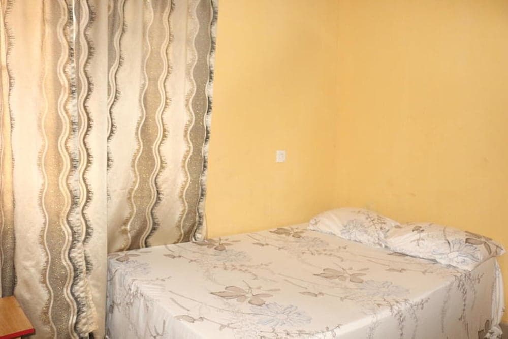 JerryCare Hotel