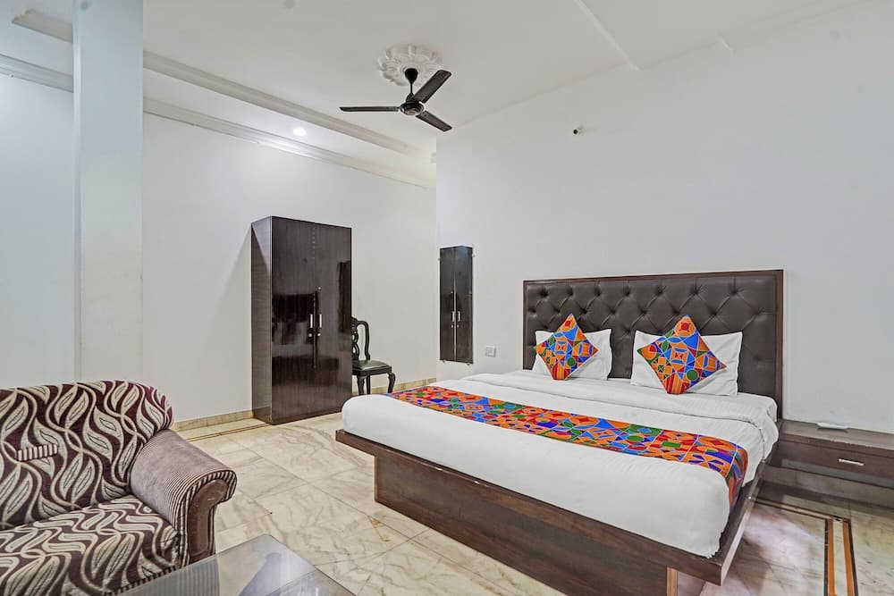 Fabhotel V9