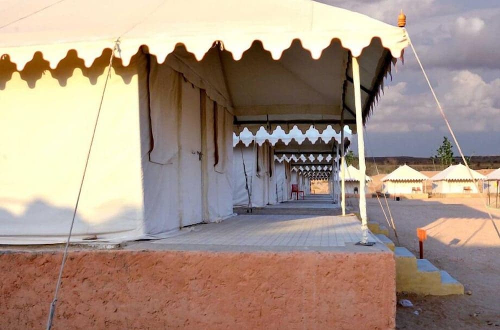 Thakur Ji Resort