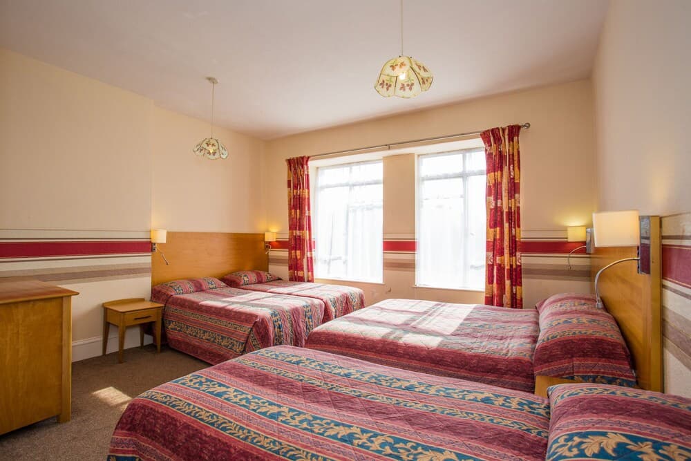 Metropole Hotel
