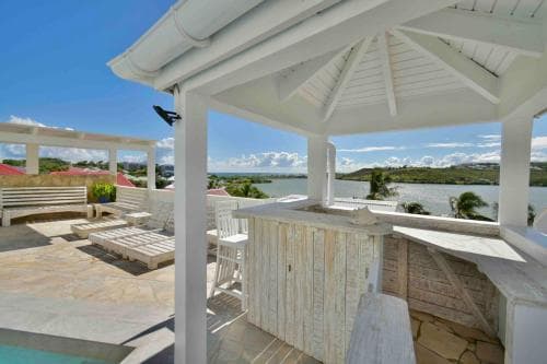 Idolem Resort