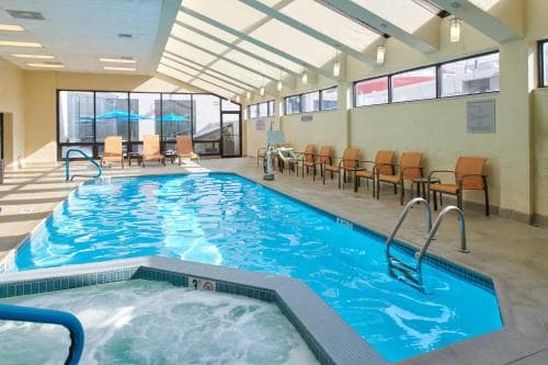 Courtyard by Marriott Columbus Downtown
