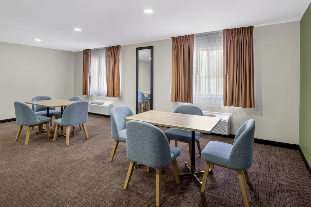 College Inn