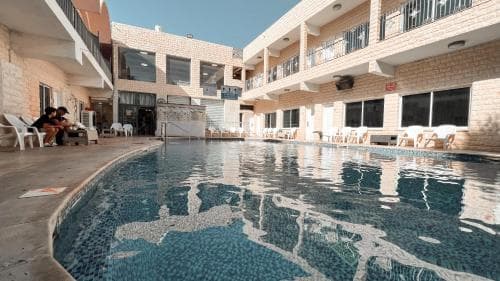 Hotel Maman