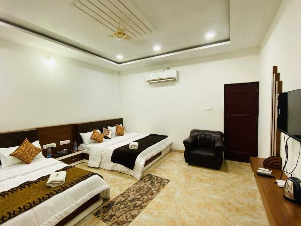 Payal Palace