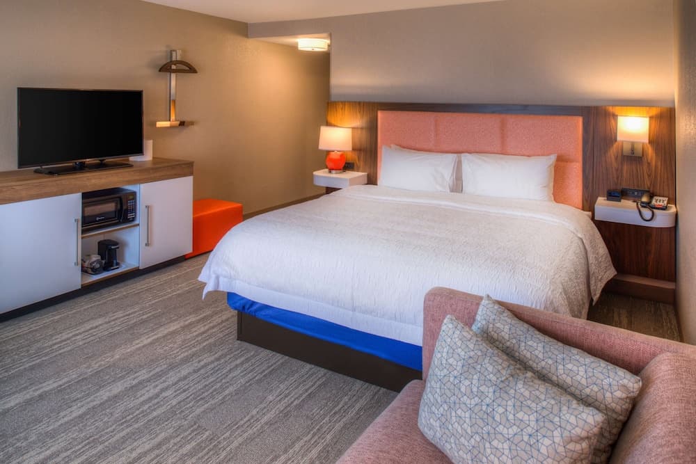 Hampton Inn & Suites Wixom/Novi/Detroit, Mi