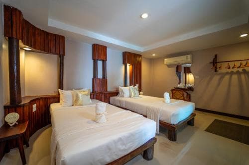Dusit Buncha Resort