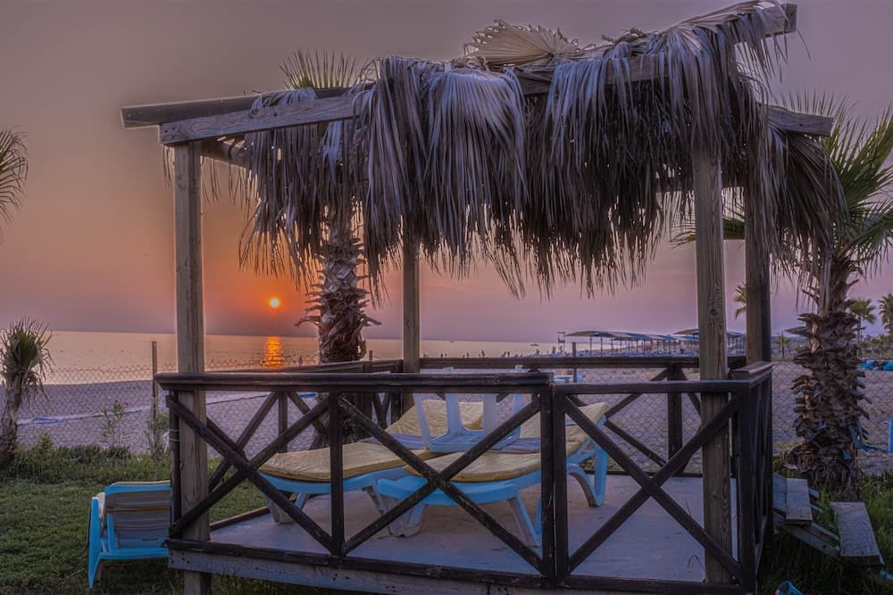 Elysium Elite Hotel & Spa