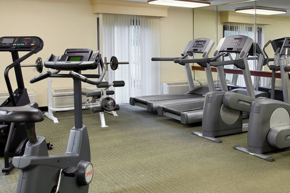 Courtyard by Marriott Hampton