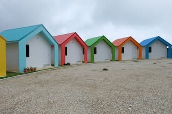 Moonshadow Resort