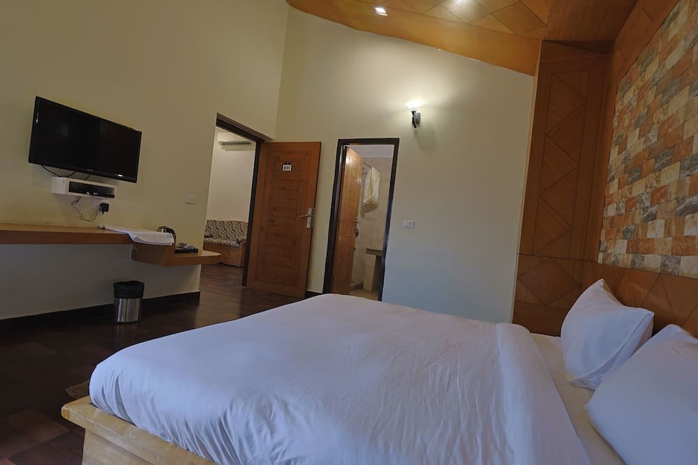 The Roar Resort.