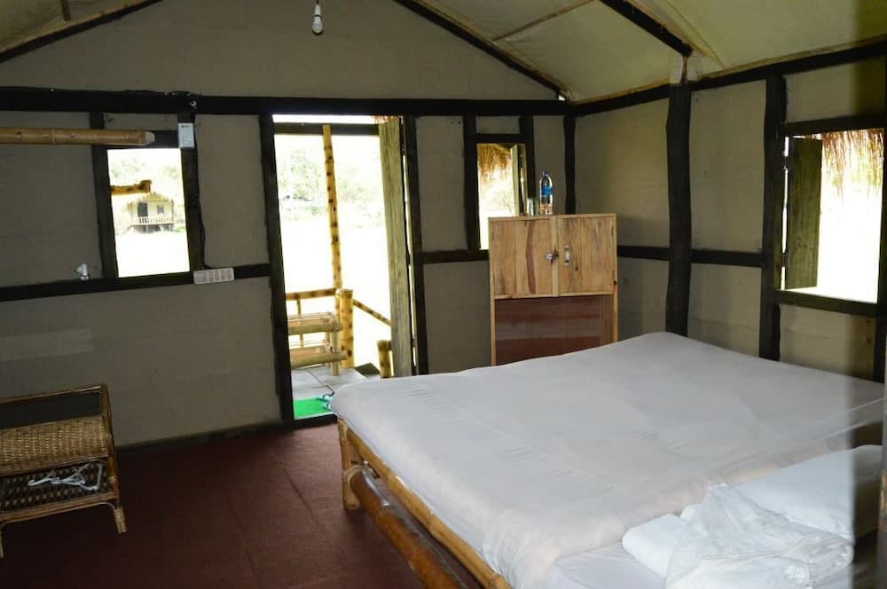 Lali Mou Camp By GRB