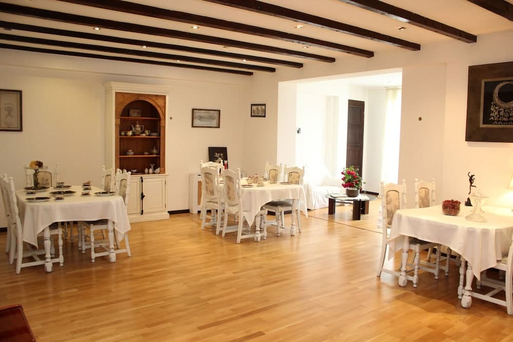 Villa Vera