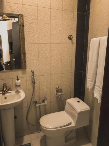 Aronani Hotel