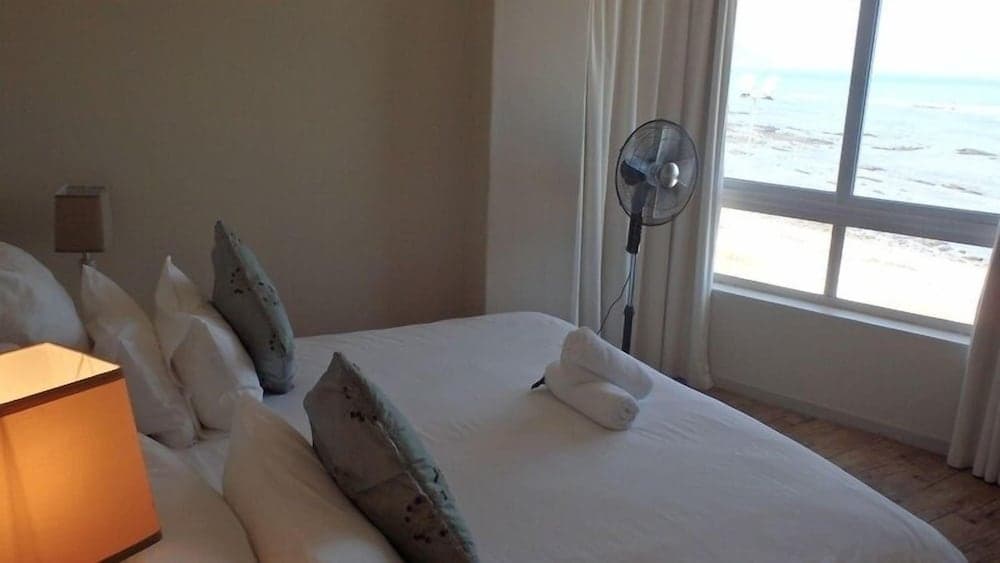 Ocean Breeze Hotel