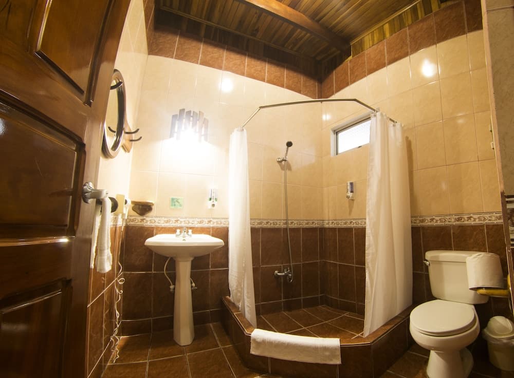 Arenal Hostel Resort