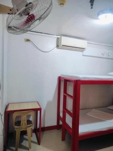 Stay Malate (Wanderers Guest House)