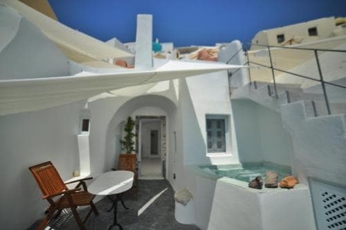 Argos Suites